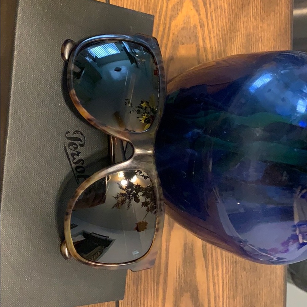 Persol Sunglasses Tortoise Brand New